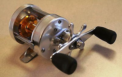 NEW SILVER CL25 Crappie Sunfish Baitcast Fishing Reel Walleye Pike Cra –