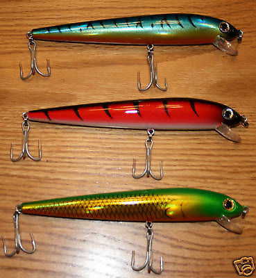 3 New 7 1/2 INCH Muskie Musky Crankbait Fishing Lures w/ Rattle Red Bl –